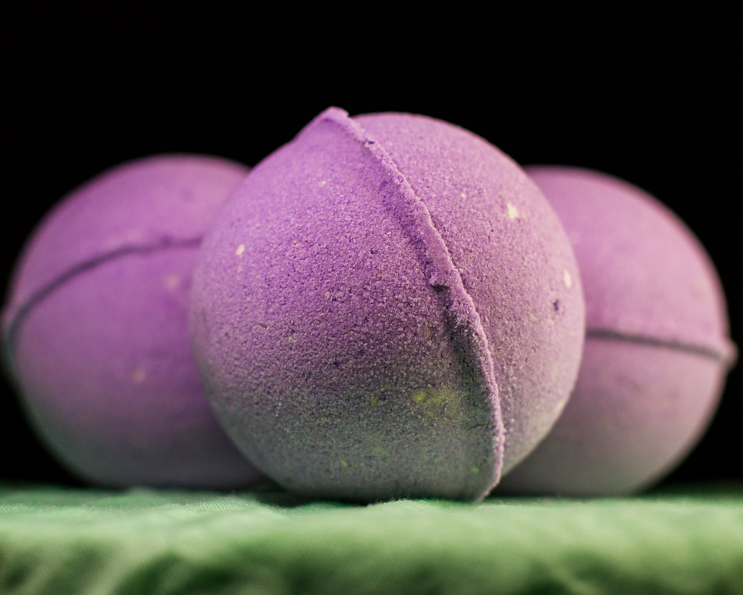 Lavender Lemongrass Bath Bomb